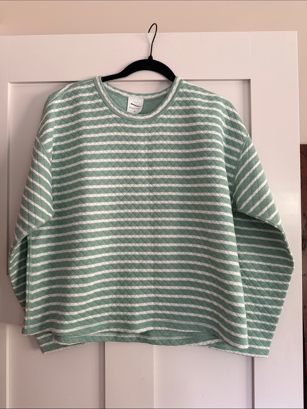 J.Crew NWOT  Striped Mint & White Quilted Pullover.  Women’s Size M